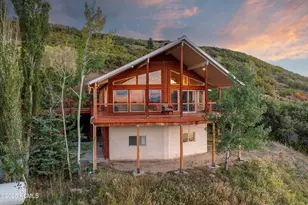 4186 S Oakview Dr, Wanship, UT 84017 - Photo 1