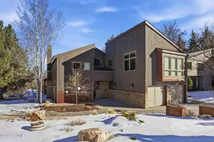 74 Thaynes Canyon Dr, Park City, UT 84060 - Photo 4