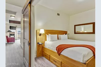 1456 Newpark Boulevard #417, Park City, UT 84098 - Photo 6