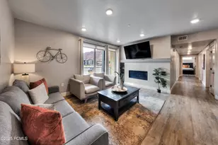 2331 Mesa Rd, Moab, UT 84532 - Photo 2