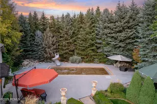 2238 E Cottonwood Cove Ln, Cottonwood Heights, UT 84121 - Photo 108