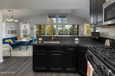 5135 Cove Canyon Drive #Apt 204, Park City, UT 84098 - Photo 12