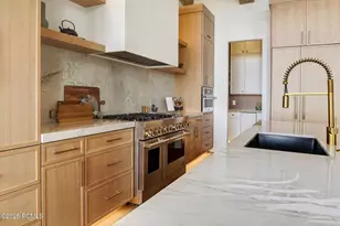 1641 W Crystal Vw Ct, Mayflower Mountain, UT 84032 - Photo 10