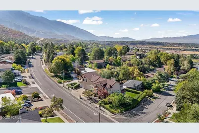 8504 Kings Hill Drive, Cottonwood Heights, UT 84121 - Photo 78