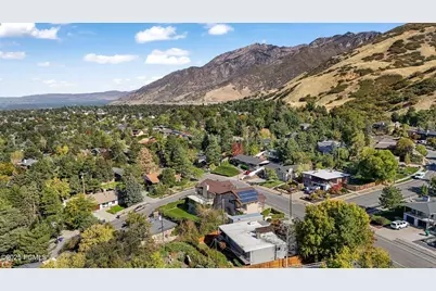 8504 Kings Hill Drive, Cottonwood Heights, UT 84121 - Photo 80