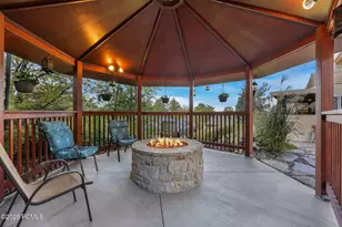 8504 Kings Hill Dr, Cottonwood Heights, UT 84121 - Photo 62