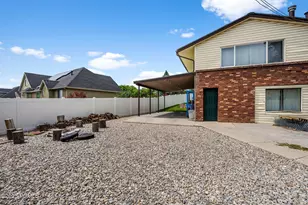 9547 N Cyn Rd, Cedar Hills, UT 84062 - Photo 14