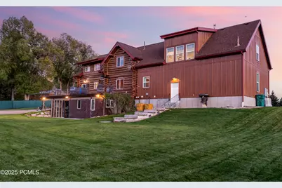 7768 N 1075, Huntsville, UT 84317 - Photo 8