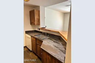 900 Bitner Road #Apt B24, Park City, UT 84098 - Photo 8