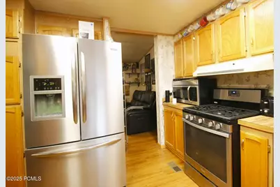 4311 S Tammy Lane, Daniel, UT 84032 - Photo 10