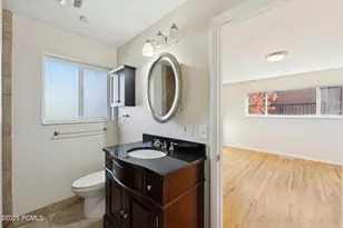 3651 E Oakview Dr, Millcreek, UT 84124 - Photo 24