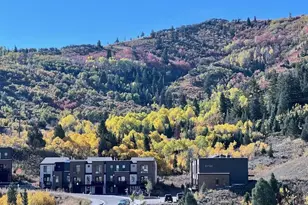 8249 N Sandalwood Ln, Park City, UT 84098 - Photo 2