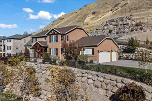 2541 E Stonebury Loop Rd, Springville, UT 84663 - Photo 78