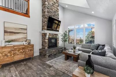 2541 E Stonebury Loop Rd, Springville, UT 84663 - Photo 24