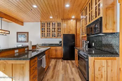 568 Deer Valley Drive #8b, Park City, UT 84060 - Photo 8