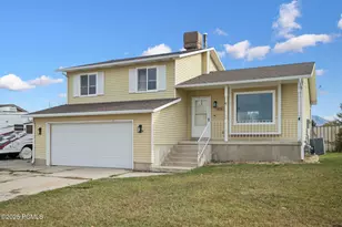 5856 W 3950 W, Roy, UT 84067 - Photo 18