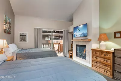 2235 Sidewinder Drive #424, Park City, UT 84060 - Photo 2