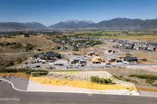 1358 E Coyote Vw Cir, Heber City, UT 84032 - Photo 2