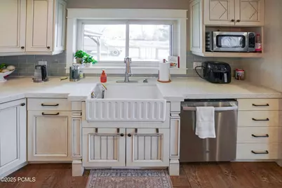 360 N 200 North, Midway, UT 84049 - Photo 14