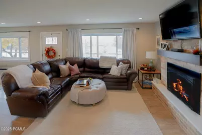 360 N 200 North, Midway, UT 84049 - Photo 4