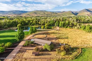 389 E Boulderville Rd, Oakley, UT 84055 - Photo 10