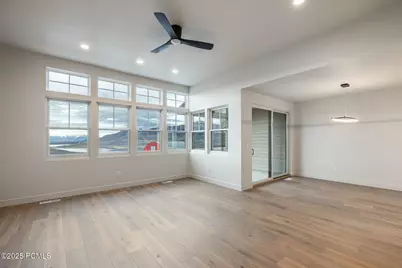 698 Silver Hill Loop, Hideout, UT 84036 - Photo 4