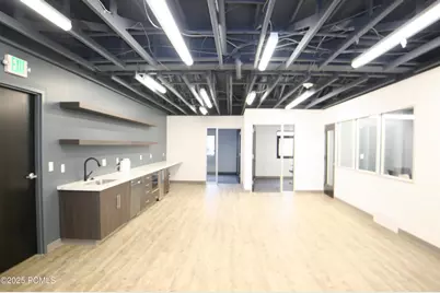 4376 Forestdale Drive #Building 4 / Office 1, Park City, UT 84098 - Photo 2