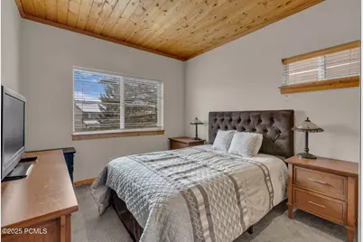 5424 Bobsled Boulevard #T2, Park City, UT 84098 - Photo 14