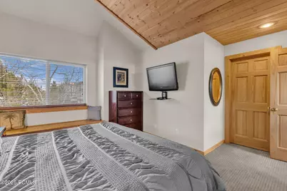 5424 Bobsled Boulevard #T2, Park City, UT 84098 - Photo 12