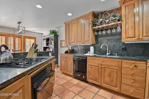 2478 Deer Lake Dr, Park City, UT 84060 - Photo 10