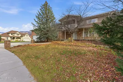 11551 S Woodhampton Drive, Sandy, UT 84092 - Photo 14