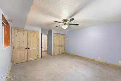 11551 S Woodhampton Drive, Sandy, UT 84092 - Photo 58