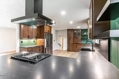 3269 E Germania Circle, Sandy, UT 84093 - Photo 10