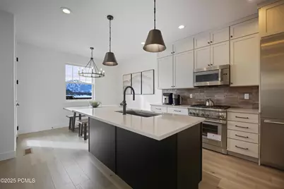 11687 N Shoreline Drive, Hideout, UT 84036 - Photo 6