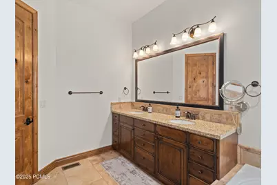 946 S Meadowlark Lane, Huntsville, UT 84317 - Photo 44