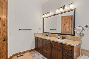 946 S Meadowlark Ln, Huntsville, UT 84317 - Photo 44