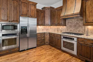 946 S Meadowlark Ln, Huntsville, UT 84317 - Photo 28