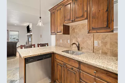 946 S Meadowlark Lane, Huntsville, UT 84317 - Photo 58