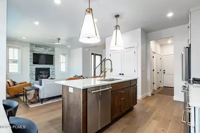 11691 N Shoreline Drive, Hideout, UT 84036 - Photo 14