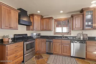 2050 W Willow Cir, Wanship, UT 84017 - Photo 16