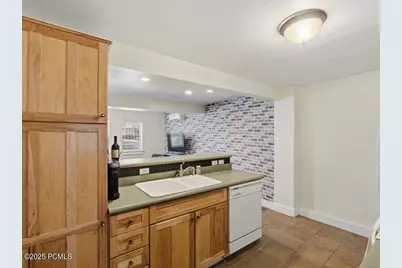 103 E Main Street, Midway, UT 84049 - Photo 38