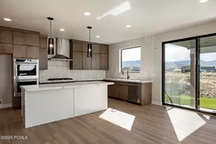 2909 E Hayloft Ln, Heber City, UT 84032 - Photo 6