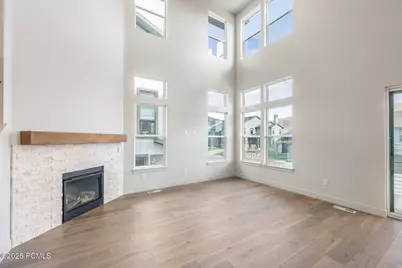 419 W Ascent Drive, Hideout, UT 84036 - Photo 2