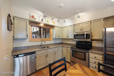 401 Silver King Drive #73, Park City, UT 84060 - Photo 8