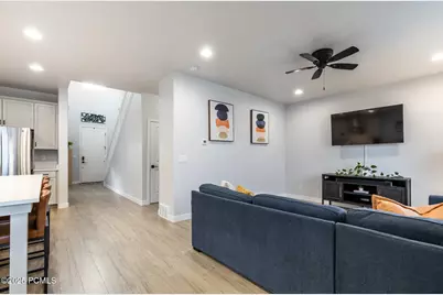 3231 S 2410 West, Syracuse, UT 84075 - Photo 18