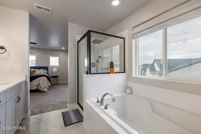 3231 S 2410 West, Syracuse, UT 84075 - Photo 24