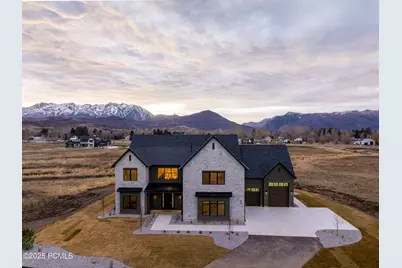 387 E 7900 Street, Huntsville, UT 84317 - Photo 10