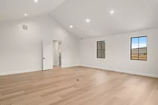 387 E 7900 St, Huntsville, UT 84317 - Photo 56