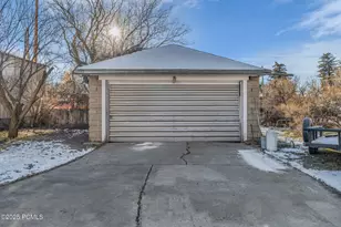 25 W Center St, Coalville, UT 84017 - Photo 32