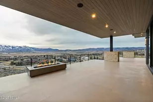 3256 Bugle Ct, Park City, UT 84098 - Photo 12